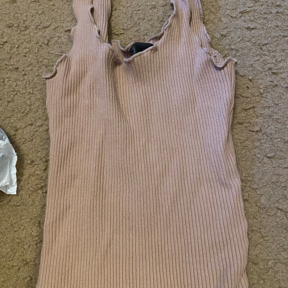 Women's Ribbed Tank Top - Mauve